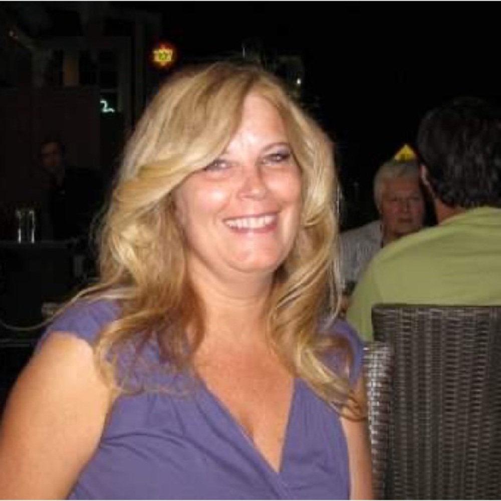 Meet your Posher, Laurie